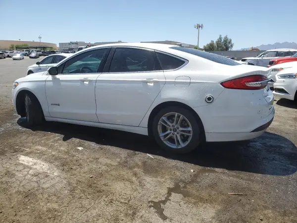 3FA6P0LU7JR118669 2018 FORD FUSION - Image 2