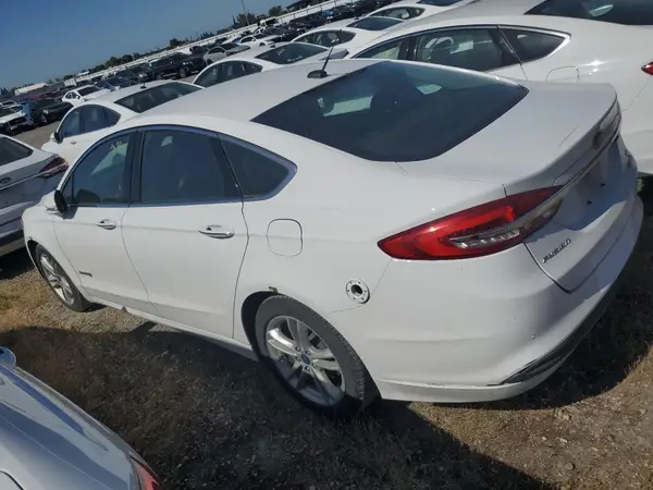 3FA6P0LU7JR118705 2018 FORD FUSION - Image 2