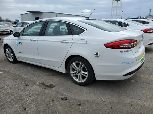 3FA6P0LU7JR118736 2018 FORD FUSION - Image 2