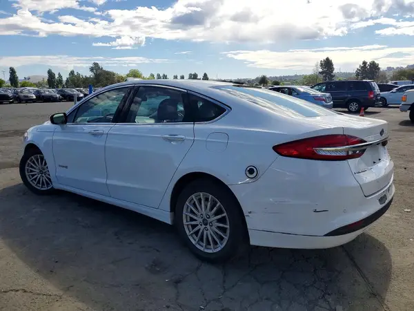 3FA6P0LU7JR118817 2018 FORD FUSION - Image 2
