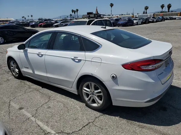 3FA6P0LU7JR118865 2018 FORD FUSION - Image 2