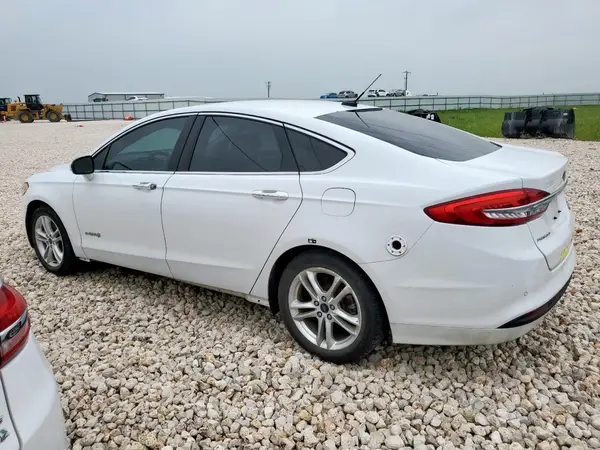 3FA6P0LU7JR118882 2018 FORD FUSION - Image 2