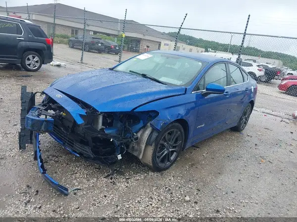 3FA6P0LU7JR120275 2018 FORD FUSION - Image 2
