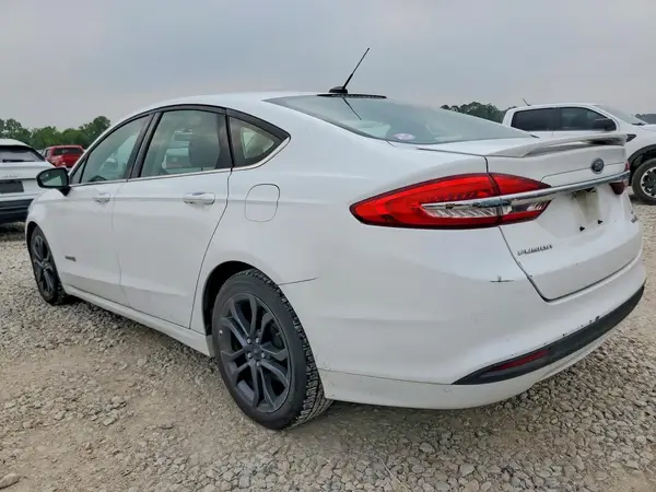 3FA6P0LU7JR127968 2018 FORD FUSION - Image 2