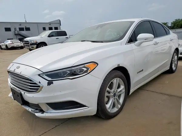 3FA6P0LU7JR129798 2018 FORD FUSION - Image 1
