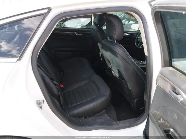 3FA6P0LU7JR129803 2018 FORD FUSION - Image 8
