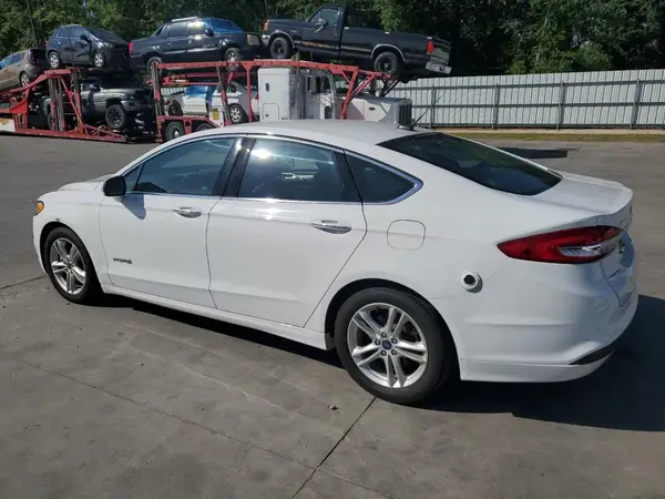 3FA6P0LU7JR129901 2018 FORD FUSION - Image 2