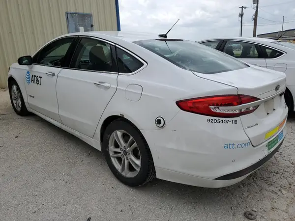 3FA6P0LU7JR129963 2018 FORD FUSION - Image 2
