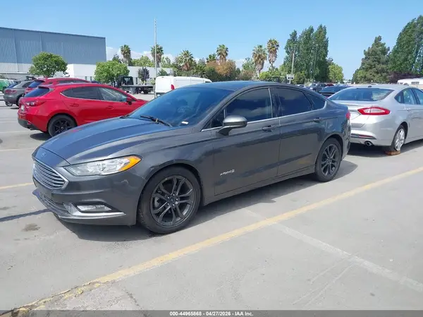3FA6P0LU7JR139070 2018 FORD FUSION - Image 2