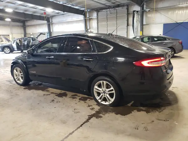 3FA6P0LU7JR140235 2018 FORD FUSION - Image 2
