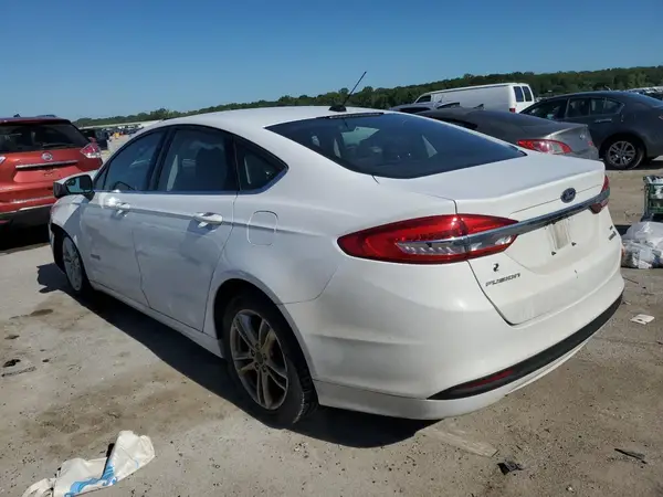 3FA6P0LU7JR147590 2018 FORD FUSION - Image 2