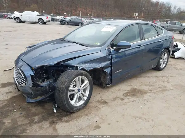 3FA6P0LU7JR148948 2018 FORD FUSION - Image 2