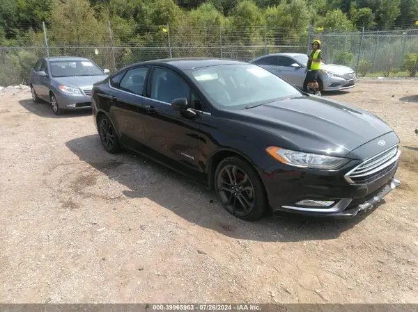 3FA6P0LU7JR155270 2018 FORD FUSION - Image 1