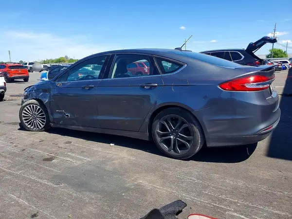 3FA6P0LU7JR169847 2018 FORD FUSION - Image 2