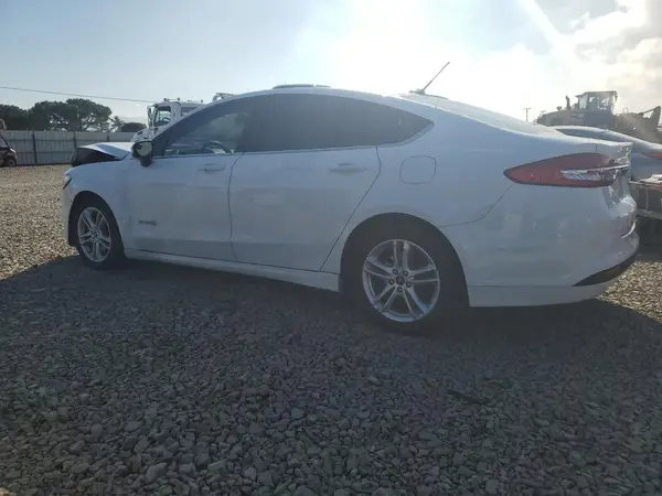 3FA6P0LU7JR169993 2018 FORD FUSION - Image 2