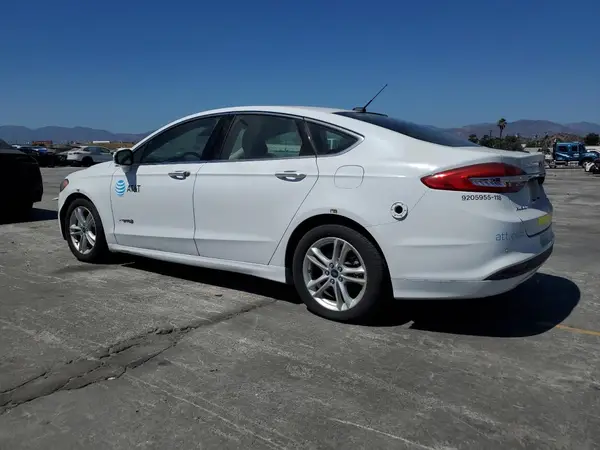 3FA6P0LU7JR171615 2018 FORD FUSION - Image 2