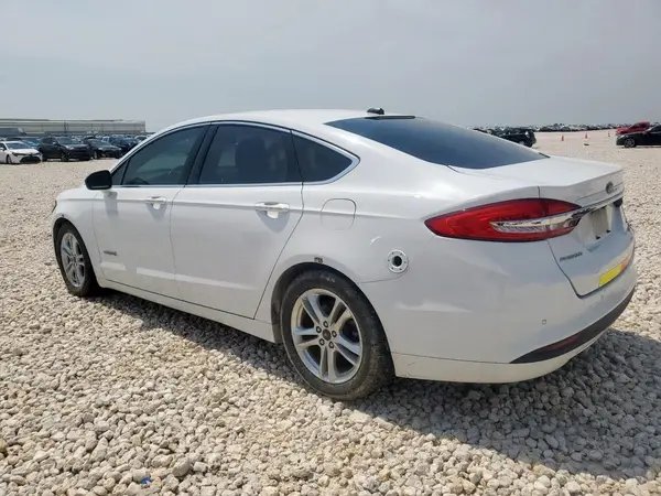 3FA6P0LU7JR171808 2018 FORD FUSION - Image 2