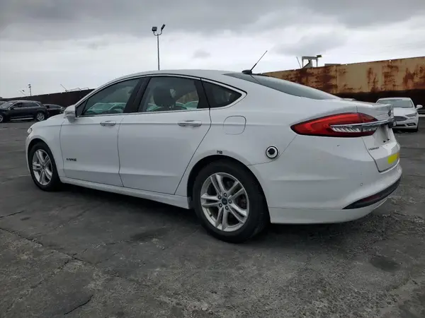 3FA6P0LU7JR172151 2018 FORD FUSION - Image 2