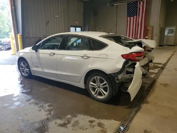 3FA6P0LU7JR177723 2018 FORD FUSION - Image 2