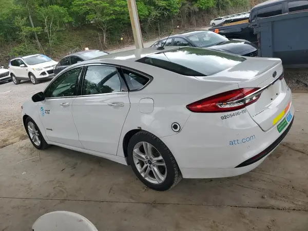 3FA6P0LU7JR178452 2018 FORD FUSION - Image 2