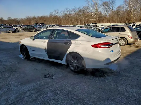 3FA6P0LU7JR202023 2018 FORD FUSION - Image 2