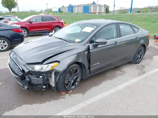 3FA6P0LU7JR206542 2018 FORD FUSION - Image 2