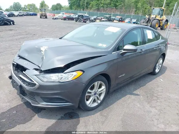 3FA6P0LU7JR234535 2018 FORD FUSION - Image 2