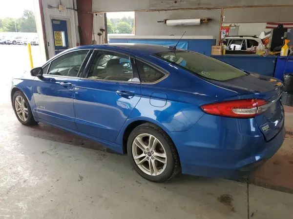 3FA6P0LU7JR235488 2018 FORD FUSION - Image 2