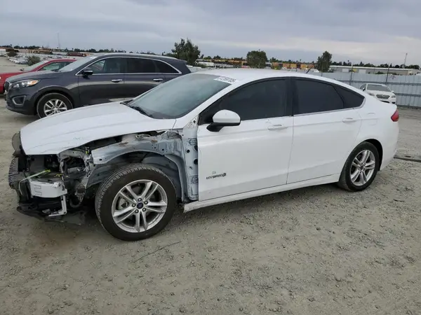 3FA6P0LU7JR246197 2018 FORD FUSION - Image 1