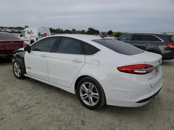 3FA6P0LU7JR246197 2018 FORD FUSION - Image 2