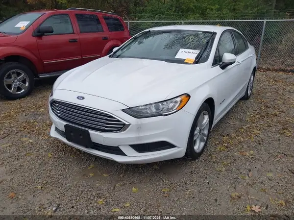 3FA6P0LU7JR248855 2018 FORD FUSION - Image 2
