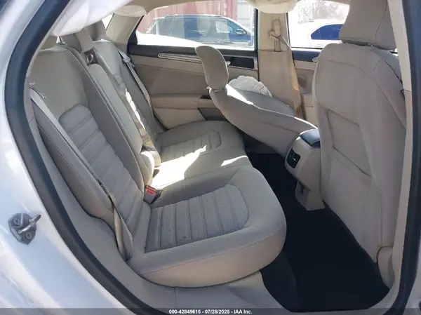 3FA6P0LU7JR249519 2018 FORD FUSION - Image 8