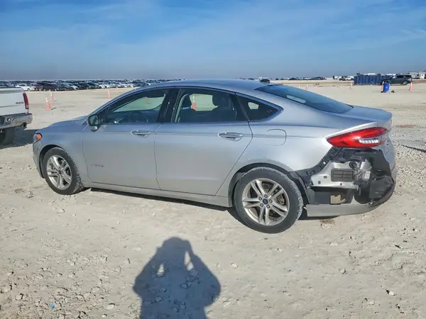 3FA6P0LU7JR260665 2018 FORD FUSION - Image 2