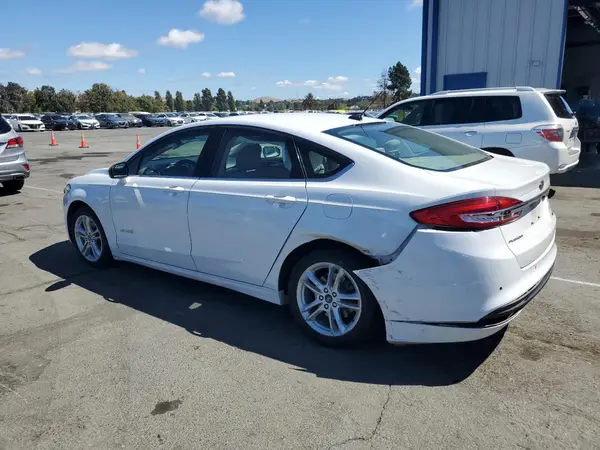3FA6P0LU7JR261265 2018 FORD FUSION - Image 2