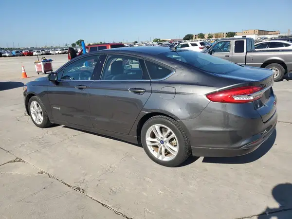3FA6P0LU7JR267017 2018 FORD FUSION - Image 2
