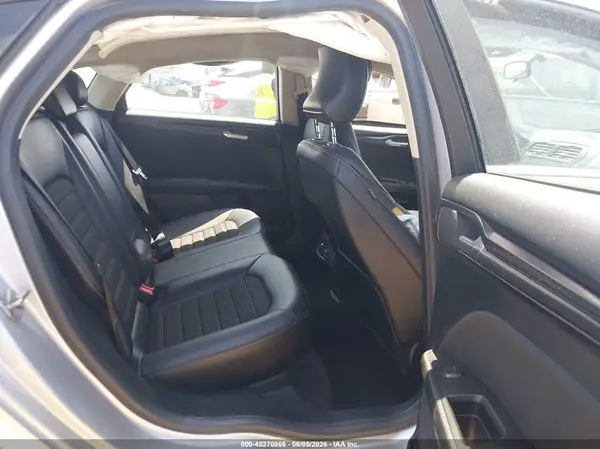 3FA6P0LU7JR281175 2018 FORD FUSION - Image 8