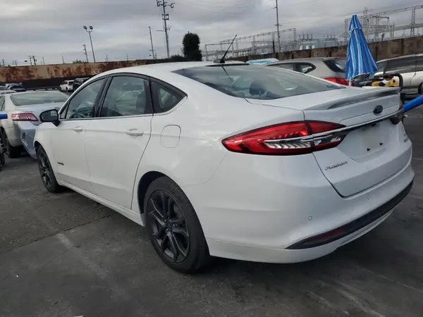 3FA6P0LU7JR281208 2018 FORD FUSION - Image 2