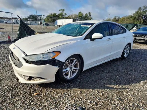 3FA6P0LU7JR286182 2018 FORD FUSION - Image 1