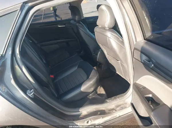 3FA6P0LU7JR286988 2018 FORD FUSION - Image 8