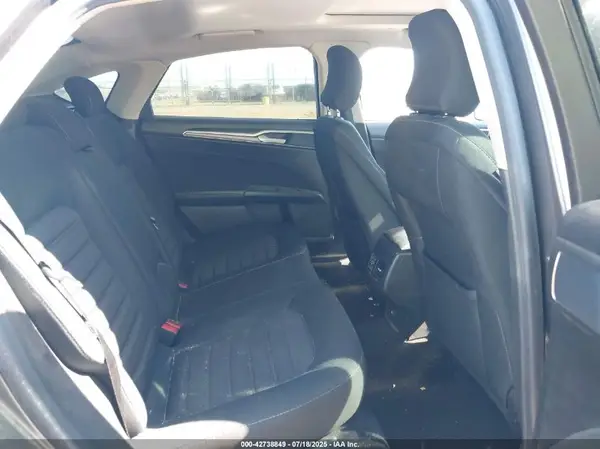 3FA6P0LU7KR105972 2019 FORD FUSION - Image 8