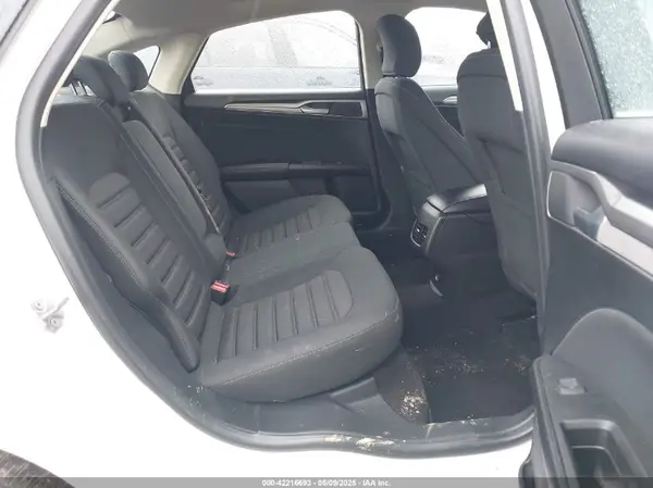 3FA6P0LU7KR106040 2019 FORD FUSION - Image 8