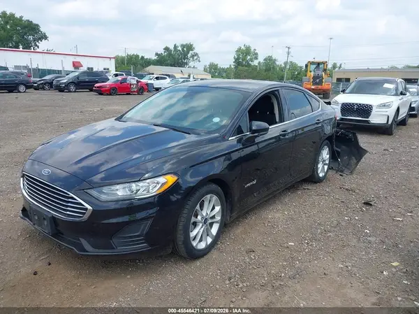 3FA6P0LU7KR109889 2019 FORD FUSION - Image 2