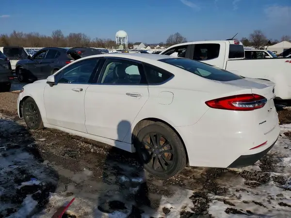 3FA6P0LU7KR110959 2019 FORD FUSION - Image 2