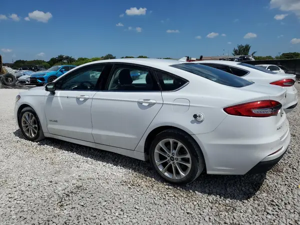 3FA6P0LU7KR124912 2019 FORD FUSION - Image 2