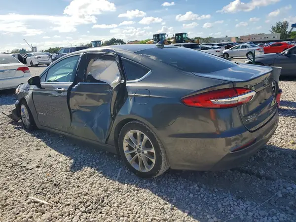 3FA6P0LU7KR127924 2019 FORD FUSION - Image 2