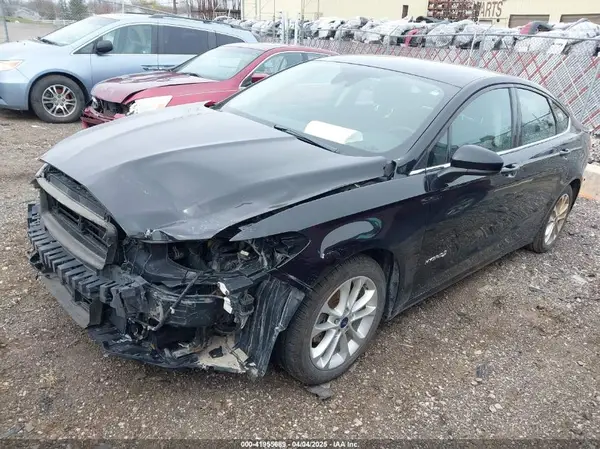 3FA6P0LU7KR131763 2019 FORD FUSION - Image 2