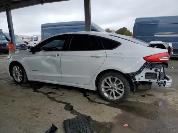3FA6P0LU7KR137787 2019 FORD FUSION - Image 2