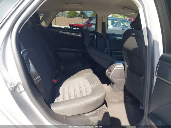 3FA6P0LU7KR137840 2019 FORD FUSION - Image 8