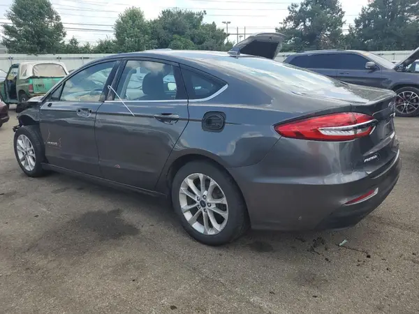 3FA6P0LU7KR139569 2019 FORD FUSION - Image 2