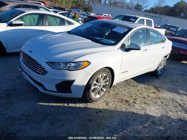 3FA6P0LU7KR139653 2019 FORD FUSION - Image 2